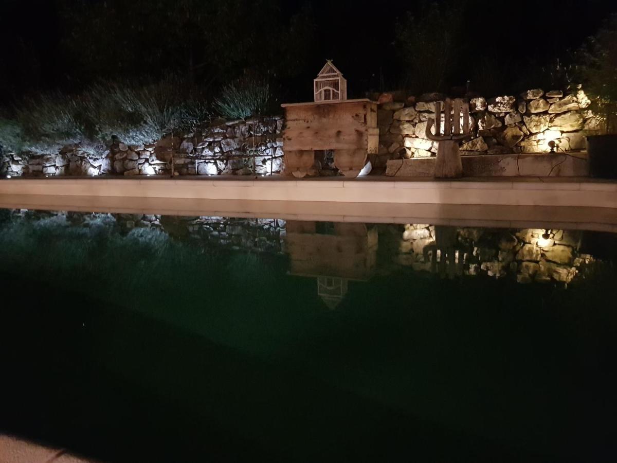 Le Jardin Des Selves Panzió Draguignan Kültér fotó